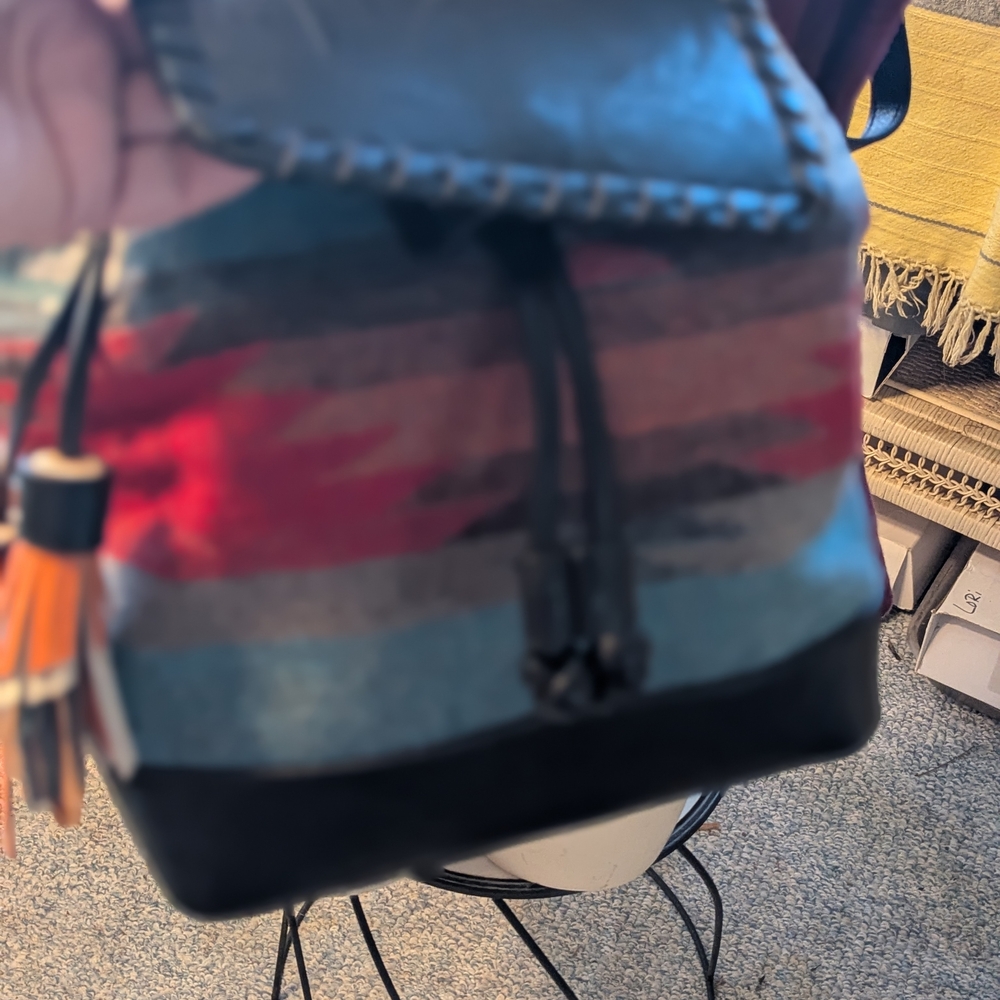NWT Jen & Co Vegan/Aztec Flannel Drawstring Closure  Backpack - Picture 10 of 10